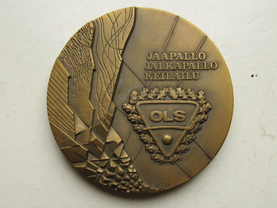 Oulun Luistinseura 100v.