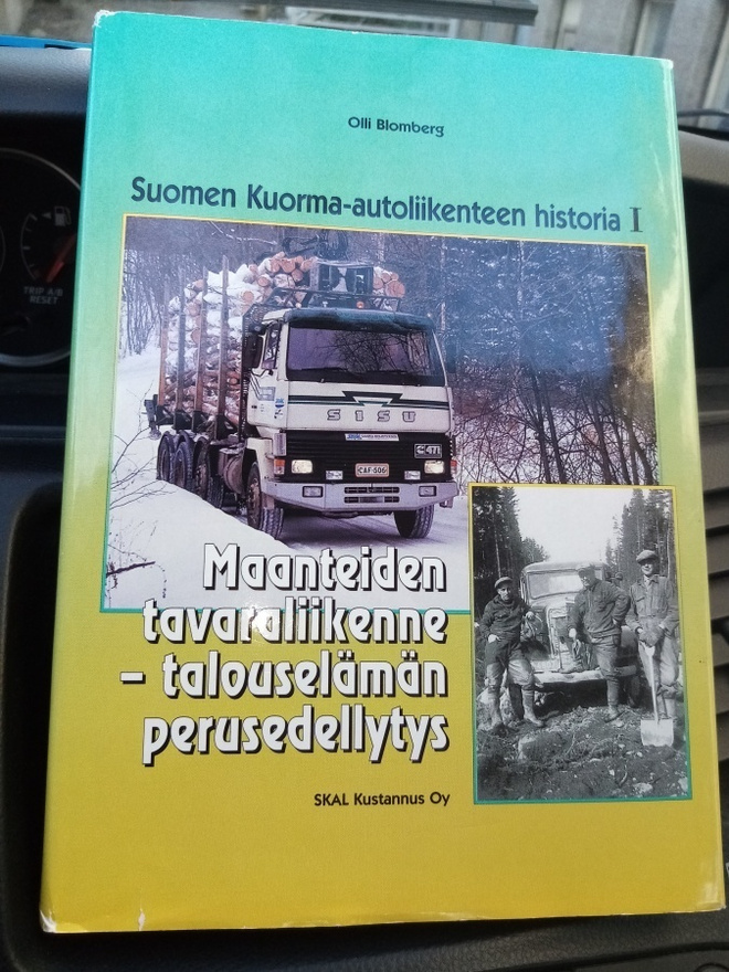Blomberg : Suomen kuorma-autoliikenteen historia 1