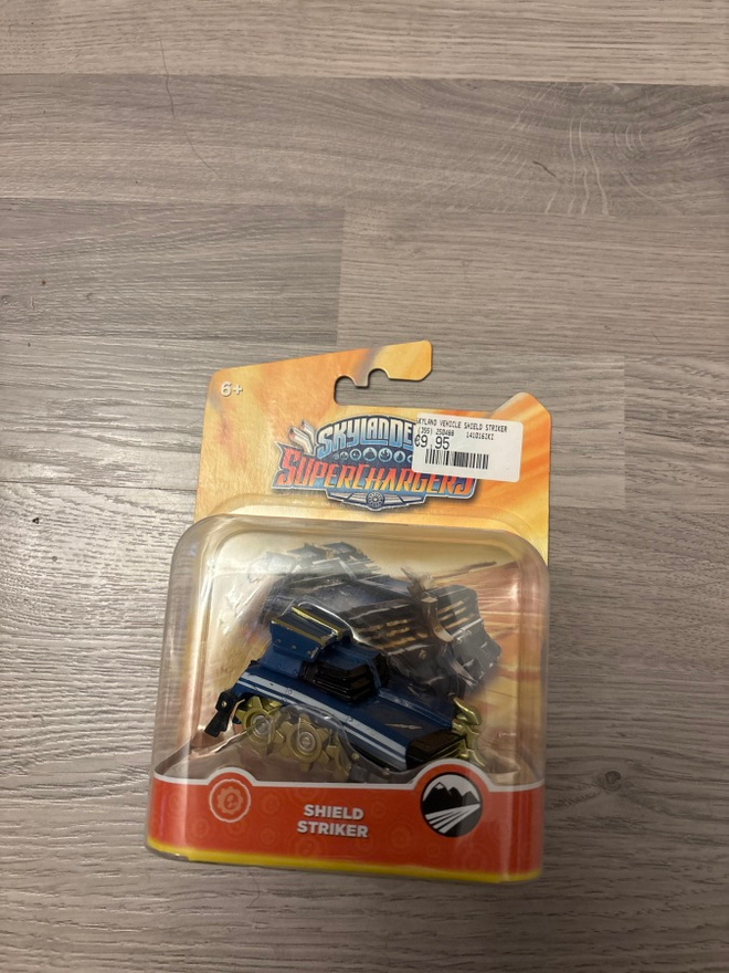 Skylanders Shield Striker