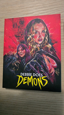 Debbie does demons . Blu-ray.slipcover.uusi