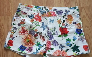 Uudet H&M shortsit tytölle koko 170 cm