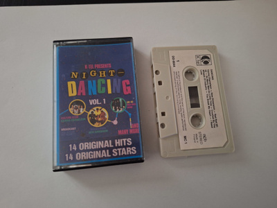 NIGHT DANCING - 14 ORIGINAL HITS c-kasetti