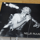 Neljä Ruusua LP - pikkukuva 1