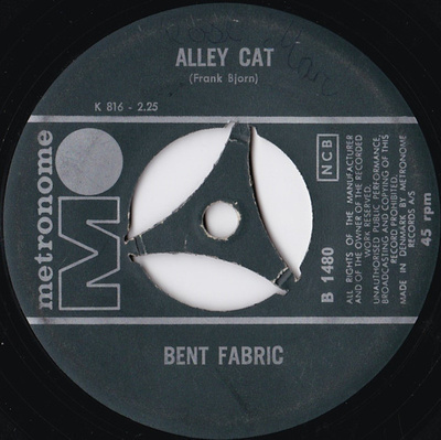 7” SINGLE Bent Fabric - Alley Cat