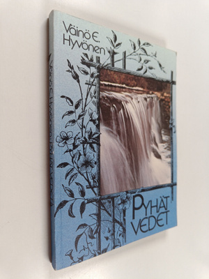 Väinö E. Hyvönen : Pyhät vedet