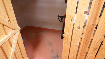 Vuokrataan häkkivarastotilaa 2,4 m² (Länsi-Vantaa)