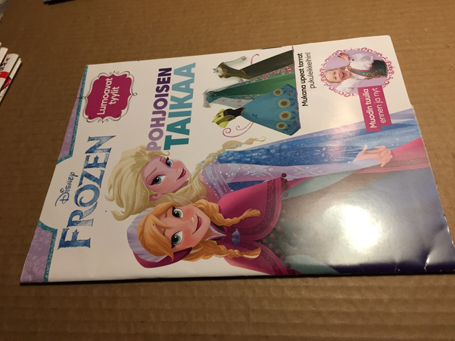 DISNEY FROZEN 11/2019 HYVÄ