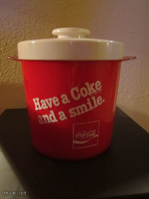 VINTAGE COCA-COLA JÄÄPALA-ASTIA