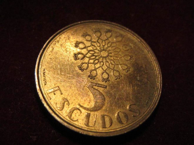 5 escudos 1990. Portugal