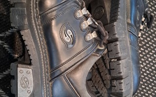 Miesten Metal/Rock kengät 44 Dockers-boots USA