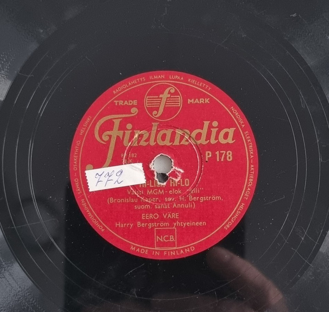 Savikiekko 1953 - Eero Väre - Finlandia P 178