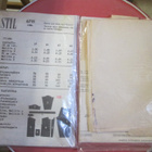 Vanhoja pukukaavoja kolme pakettia - pikkukuva 4