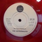 THE ASTRONAUTS :: I'M YOUR ASTRONAUT :: PUNAINEN  VINYYLI 7" - pikkukuva 3