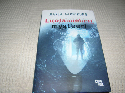 Marja Aarnipuro Luolamiehen mysteeri -sid