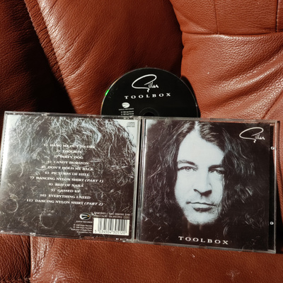 GILLAN -toolbox CD.