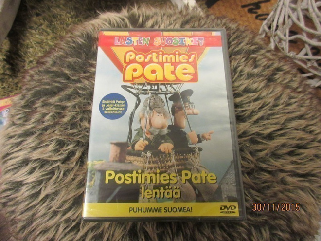 Postimies Pate lentää (DVD) *uusi*