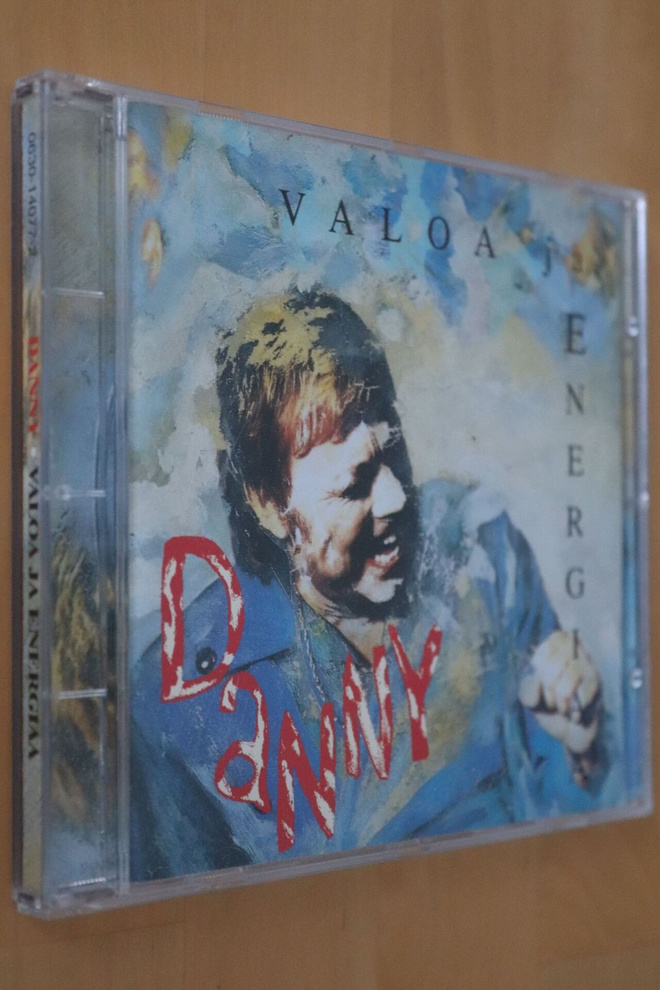 CD Danny : Valoa ja energiaa