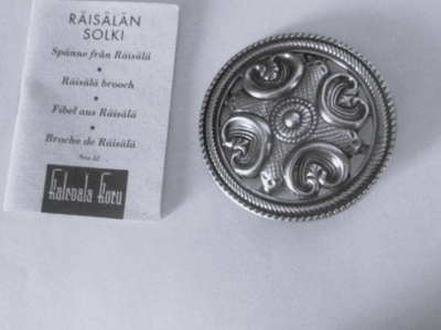 Kalevala Räisälän iso solki Hopea