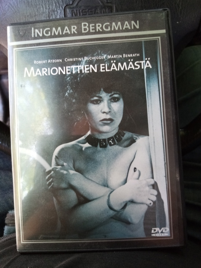 Dvd Marionettien elämästä ( SIS POSTIKULU)