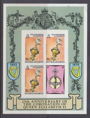Malediivit Queen Eliszabeth II blokki postituoreena.