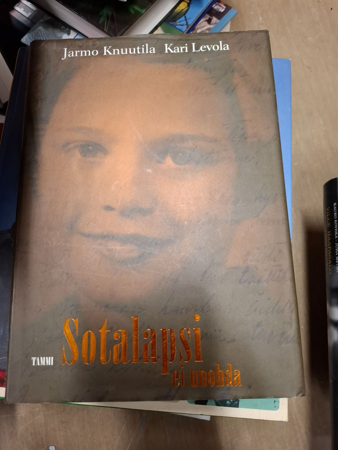 Knuutila, Levola Sotalapsi ei unohda