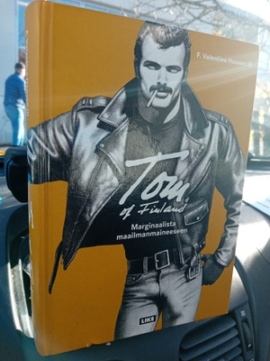 HOOVEN III : TOM OF FINLAND  ( SIS POSTIKULU  )