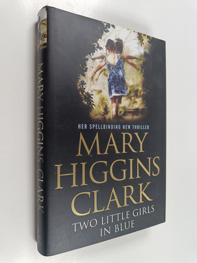 Mary Higgins Clark : Two little girls in blue