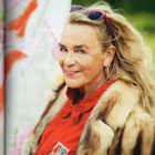 Voi Hyvin n:o 6 2016 Miina Äkkijyrkkä. Heini Turunen. Anja E - pikkukuva 4