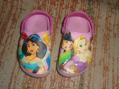 Crocs tyttöjen. Koko 12 (Disney prinsessa)