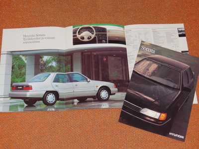 1991 Hyundai Sonata esite - KUIN UUSI - suom