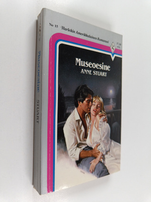 Anne Stuart : Museoesine
