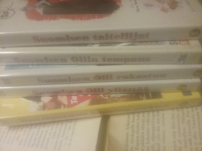 Suomisen Olli -DVD-elokuvia