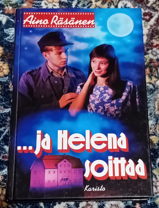 Aino Räsänen - ja Helena soittaa