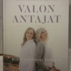 Vappu Pimiä, Johanna Huhtamäki - Valon antajat (sid.) - pikkukuva 1