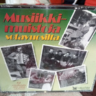 4CD BOX MUSIIKKIMUISTOJA SOTAVUOSILTA ( UUSI) SIS POSTIKULU - pikkukuva 1
