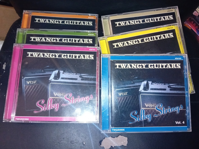 6 kpl CD TWANGY GUITARS VOL 1-6 ( SIS POSTIKULU )