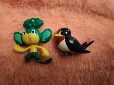Pokemon Tomy Pansage ja Taillow