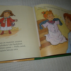 de Pétigny - Delvaux Milla oppii jakamaan lelunsa - pikkukuva 3