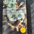 Huhtikuun noita , Majgull Axelsson - pikkukuva 1