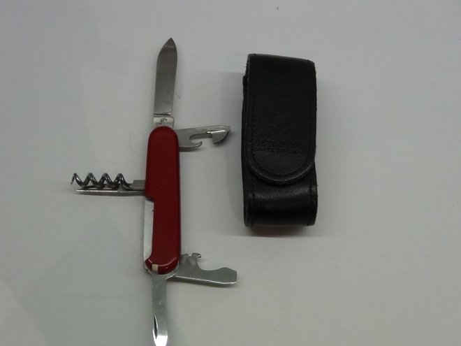 VICTORINOX SWITZERLAND +  0MA  NAHKAKOTELO