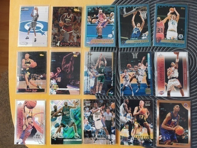 32 kpl NBA-koripallokortteja
