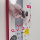 Karin Slaughter : Yli rajan - pikkukuva 1