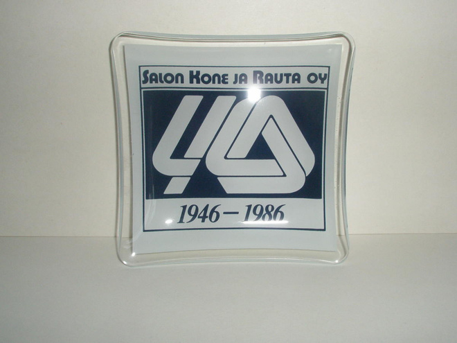 SALON KONE JA RAUTA TUHKA ASTIA