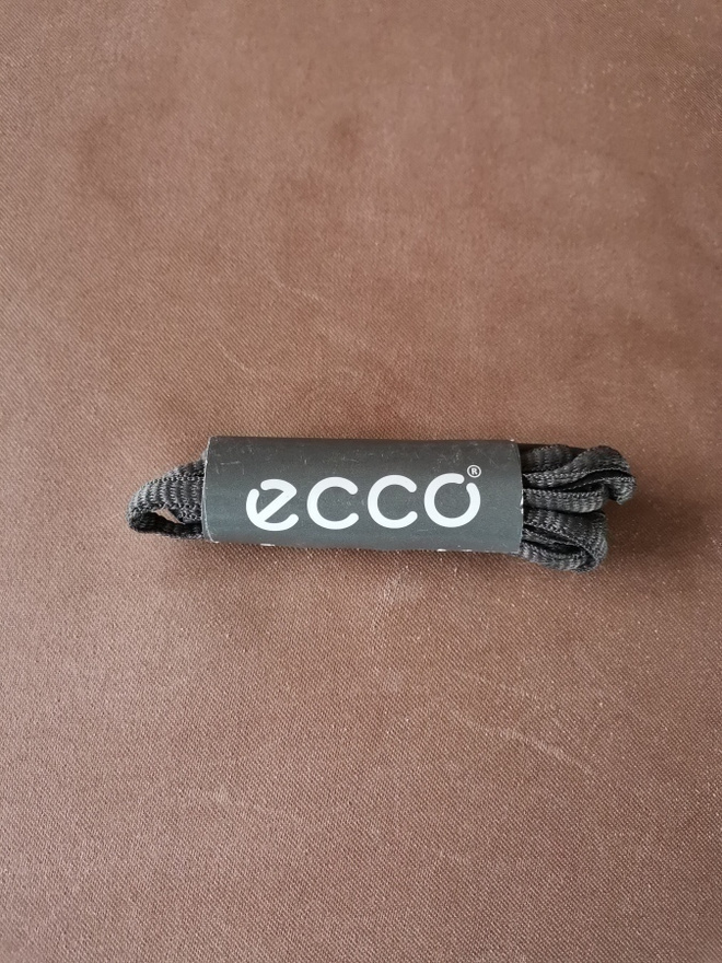 ECCO UUDET HARMAAT KENGÄNNAUHAT