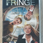 FRINGE - rajamailla: Kausi 3 (6DVD) uusi ja muoveissa - pikkukuva 1