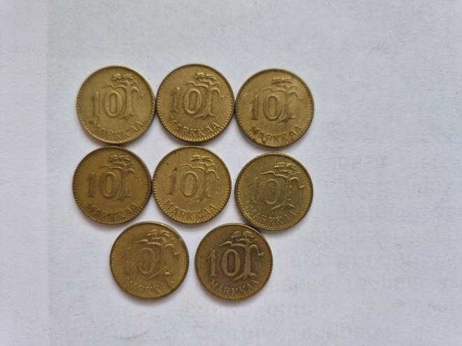 Suomi	eri vuosia	 10 markkaa  (14338)