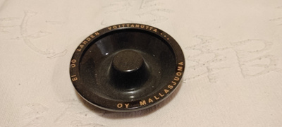 Mallasjuoma tuhkakuppi