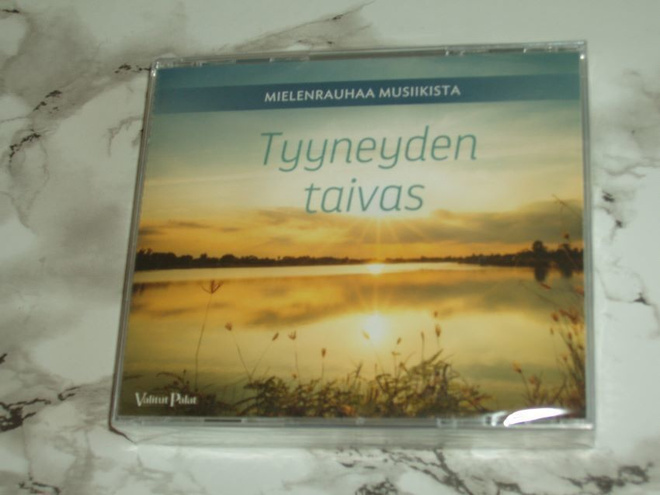 3 X Tyyneyden Taivas -  Valitut Palat (Uusi)