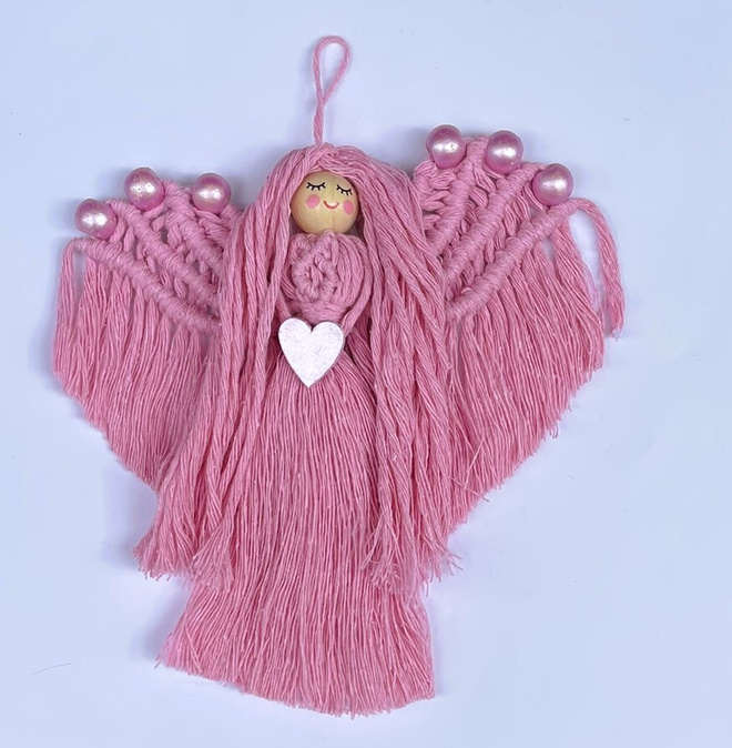 Makramee enkeli Pinkki- 20 cm x 19 cm