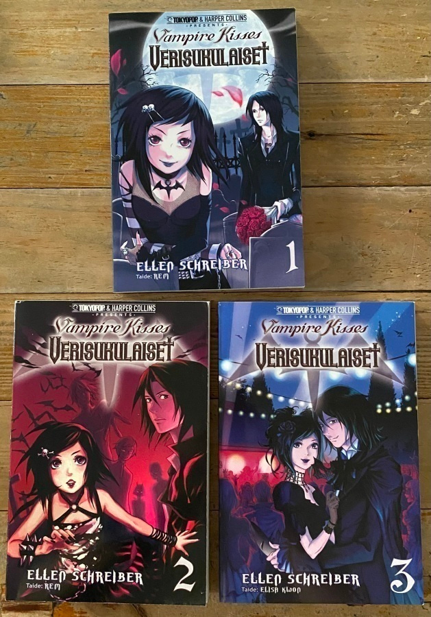 VAMPIRE KISSES, VERISUKULAISET 1, 2 ja 3